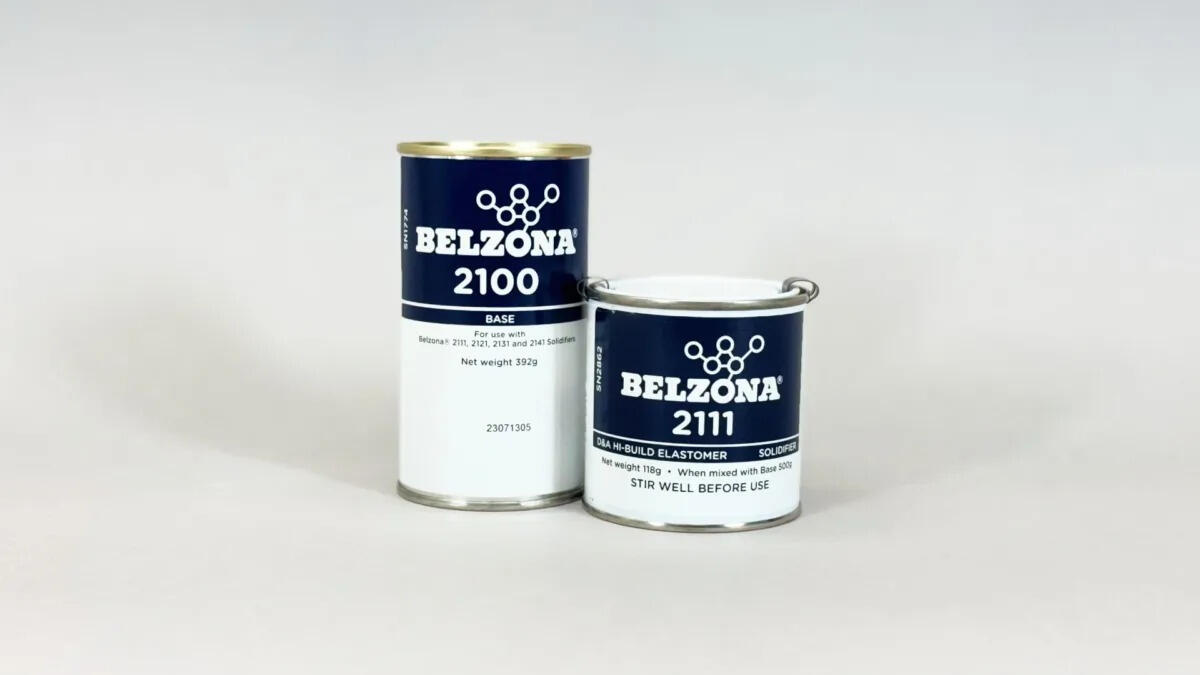 Un compuesto reparador de 2 partes libre de solventes a base de resina epoxi reforzado con aleación de acero al silicio para la reparación de metales.