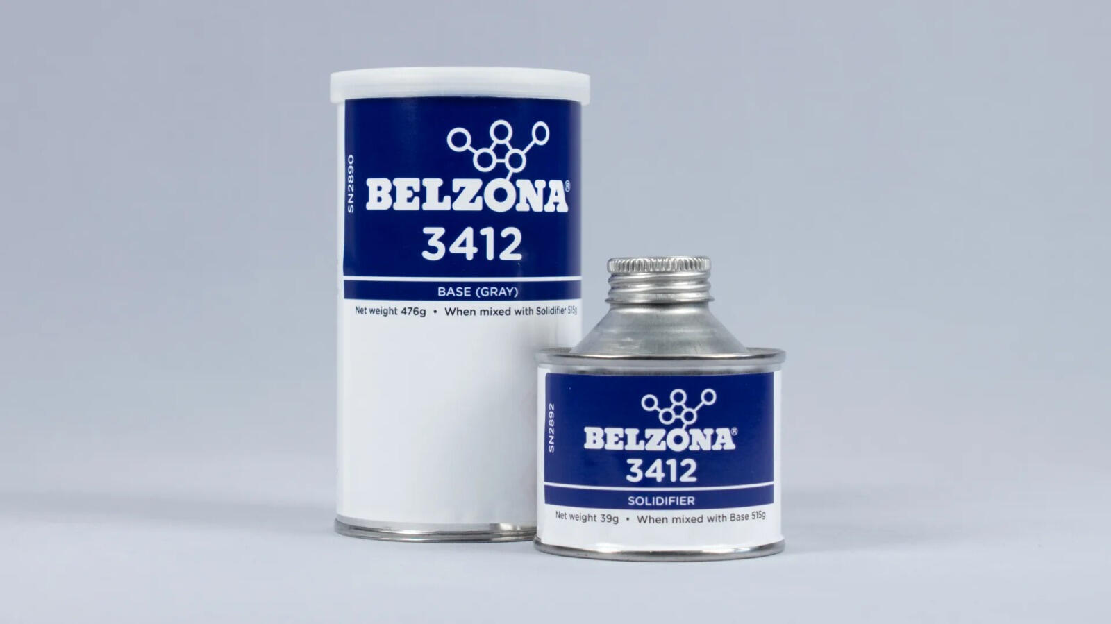 Un compuesto reparador de 2 partes libre de solventes a base de resina epoxi reforzado con aleación de acero al silicio para la reparación de metales.
