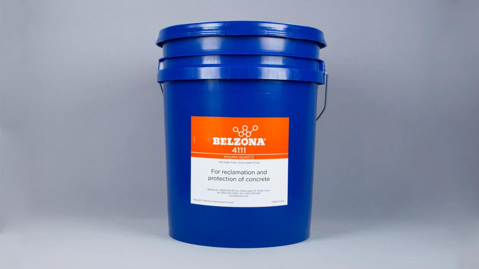 Un compuesto reparador de 2 partes libre de solventes a base de resina epoxi reforzado con aleación de acero al silicio para la reparación de metales.