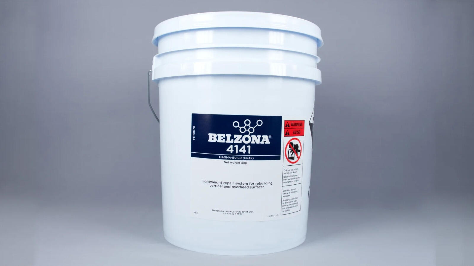 Un compuesto reparador de 2 partes libre de solventes a base de resina epoxi reforzado con aleación de acero al silicio para la reparación de metales.